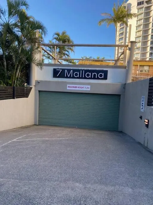 Surfers Paradise Penthouse & Rooftop Plunge Pool Gold Coast Holiday home