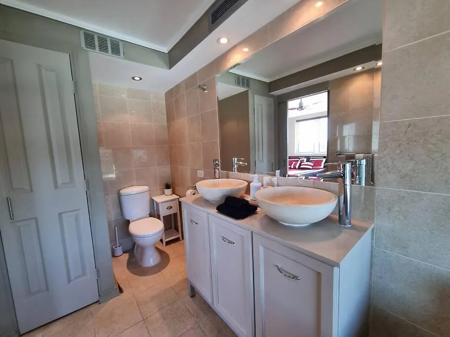 Holiday home Surfers Paradise Penthouse & Rooftop Plunge Pool Gold Coast