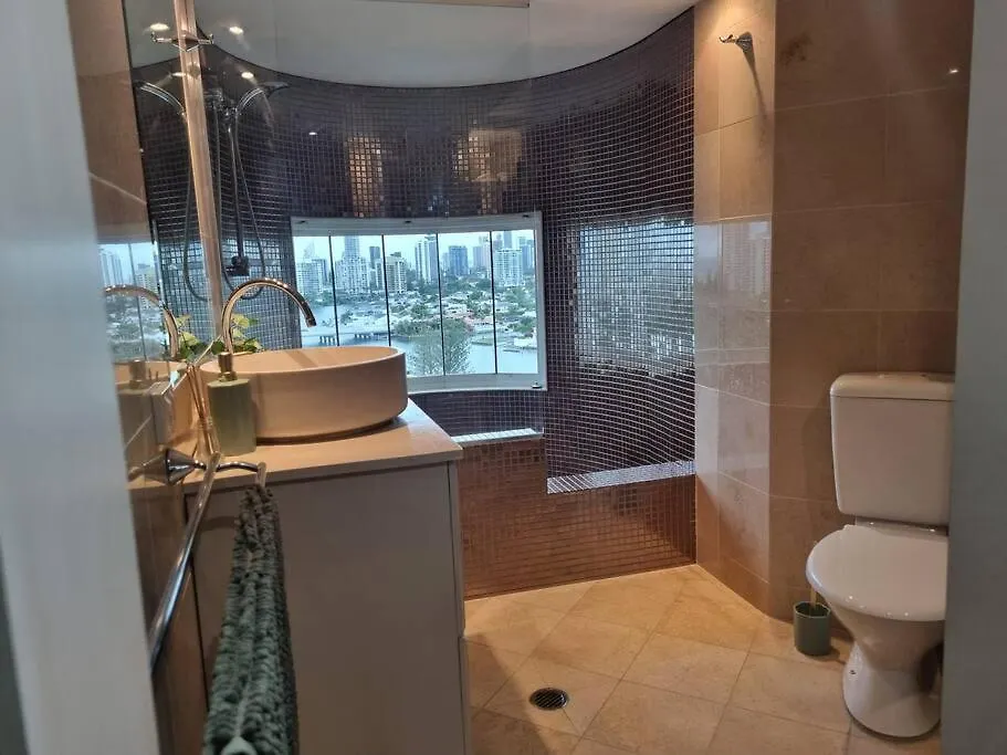 Holiday home Surfers Paradise Penthouse & Rooftop Plunge Pool Gold Coast