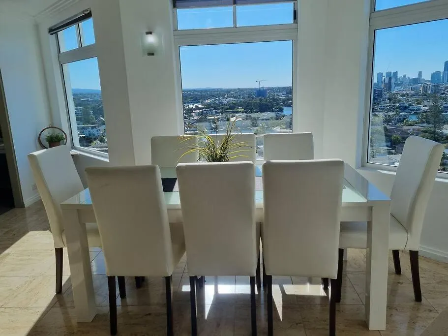 Surfers Paradise Penthouse & Rooftop Plunge Pool Gold Coast 0*,