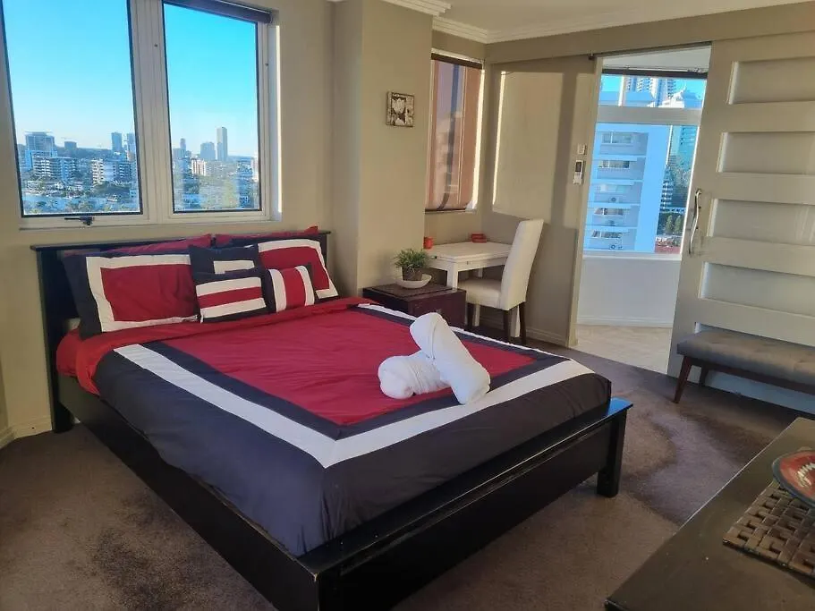 Holiday home Surfers Paradise Penthouse & Rooftop Plunge Pool Gold Coast