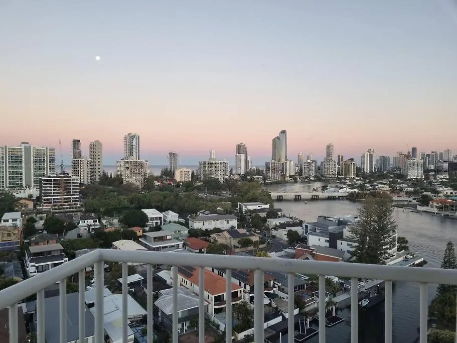 Surfers Paradise Penthouse & Rooftop Plunge Pool Gold Coast Australia